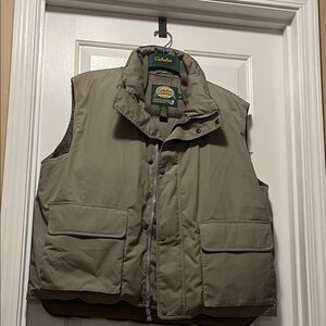 Cabela's Men's Khaki Outdoor Vest